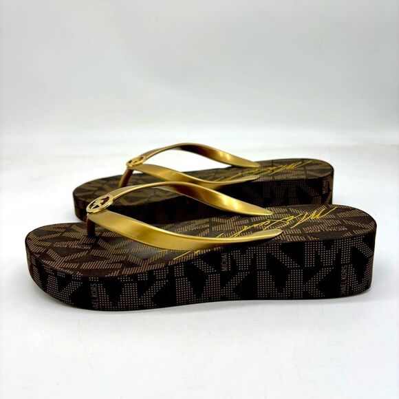 Michael Kors Bedford Platform Sandals - Picture 3 of 7